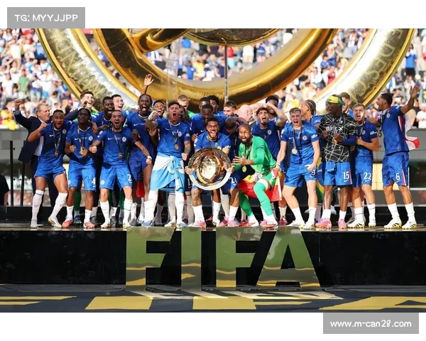 马克莱莱盛赞凯塞多:继续进步可争金球,切尔西能争冠 马克莱莱盛赞凯塞多:继续进步可争金球,切尔西能争冠